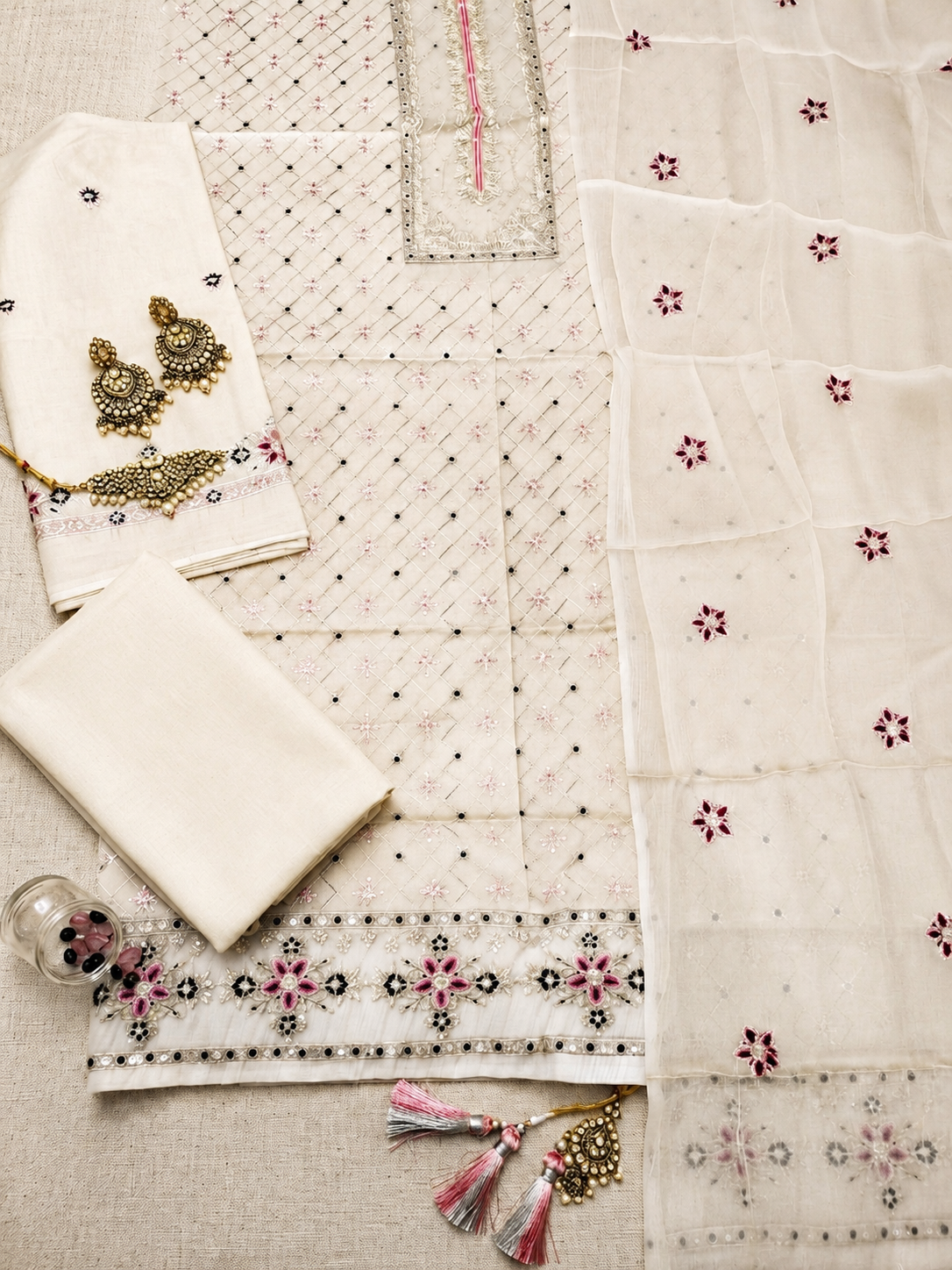 3 PIECE LAWN EMBROIDERED SUIT UNSTITCHED