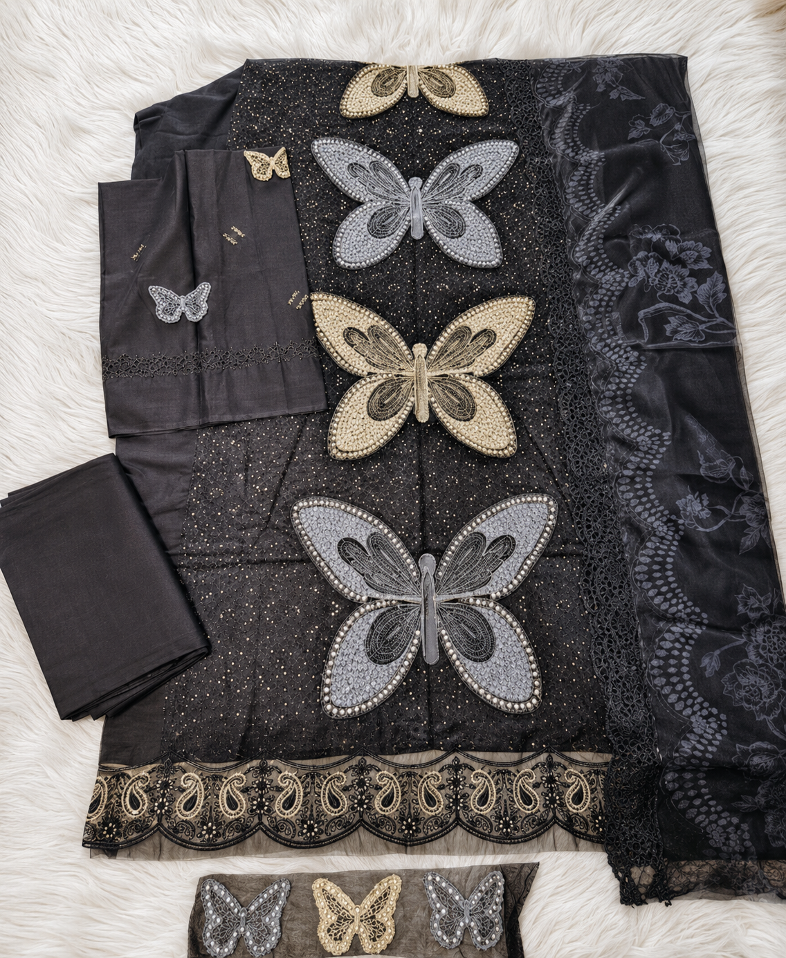 3 PIECE LAWN EMBROIDERED SUIT UNSTITCHED