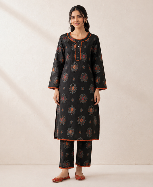 2 PIECE LAWN SUIT STITCHED