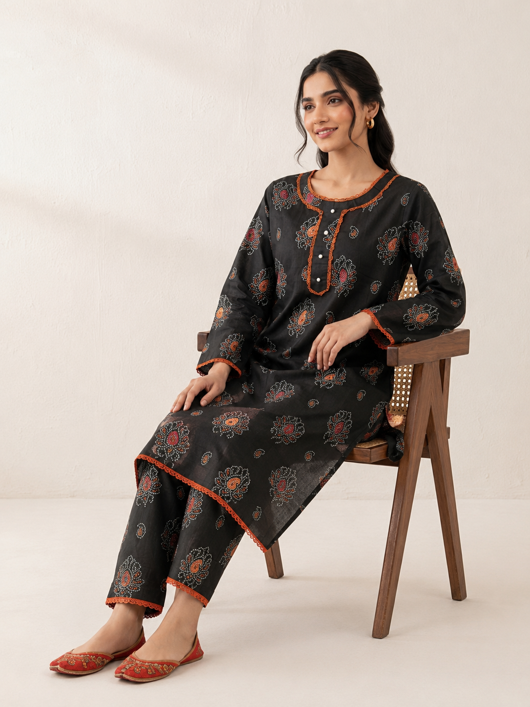 2 PIECE LAWN SUIT STITCHED